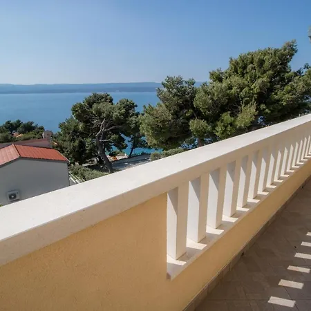 Apartment Sea View Apartment, Medici